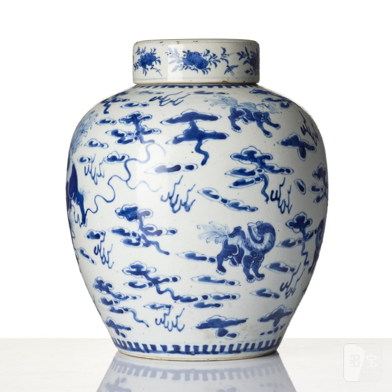 A blue and white jar with cover, - 图3